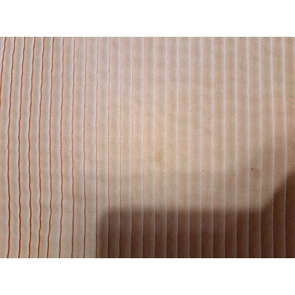 Unbranded Set of Four Light Orange Pleated Placemats Reversible FLAW!